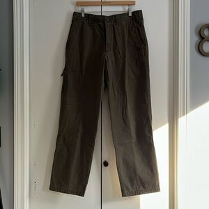 Men’s Columbia slacks Olive green size 34x32.